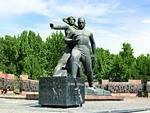 Courage Memorial, Tashkent